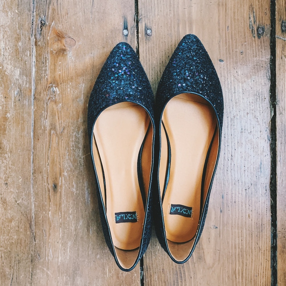 Modcloth Glitter Flats (NEW)
